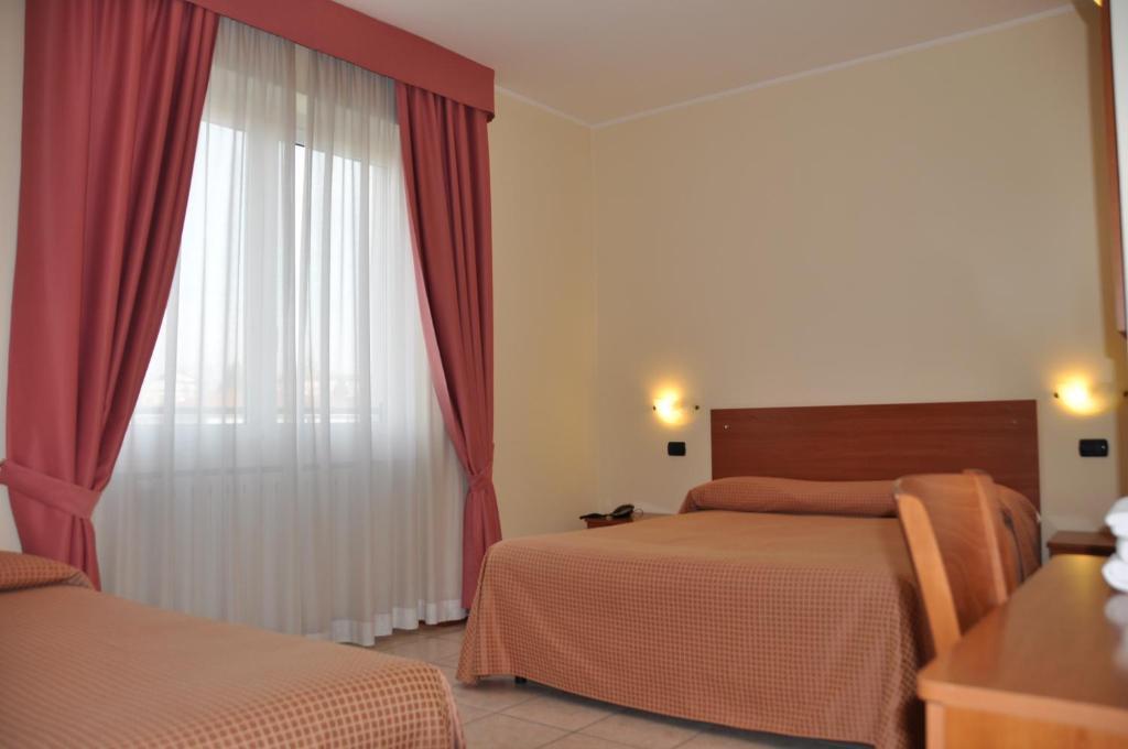 וארסה Hotel Belforte חדר תמונה